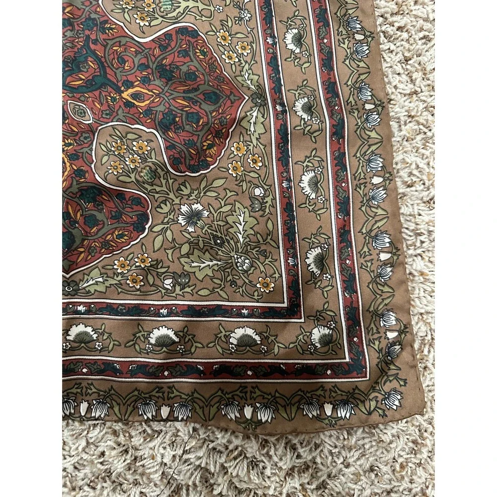 Vintage Style Brown Floral Medallion Square Silk Scarf Boho Earth Tone 34x34